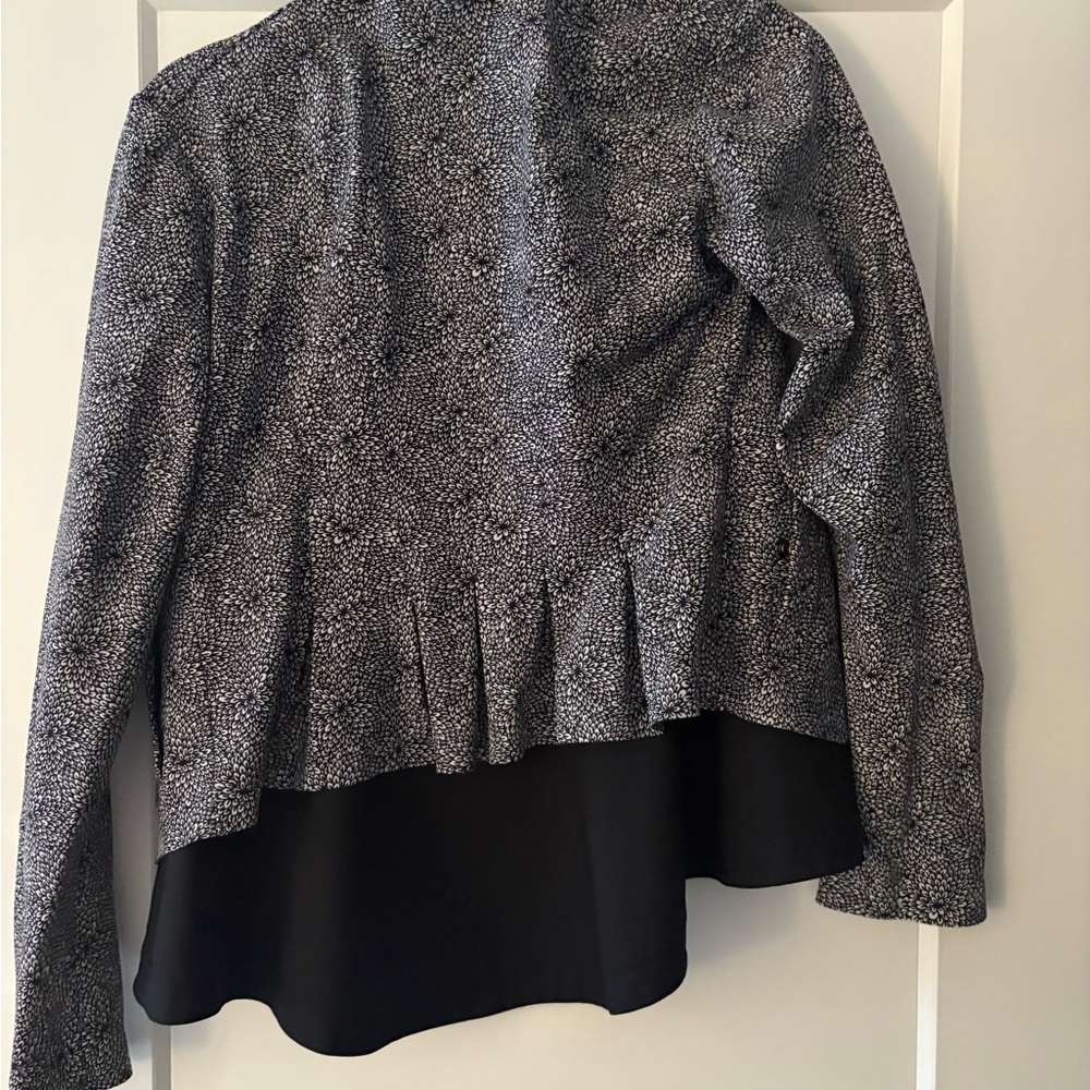 Lululemon Bust A Move Jacket in Plush Metal Black Ghost - Picture 4 of 5